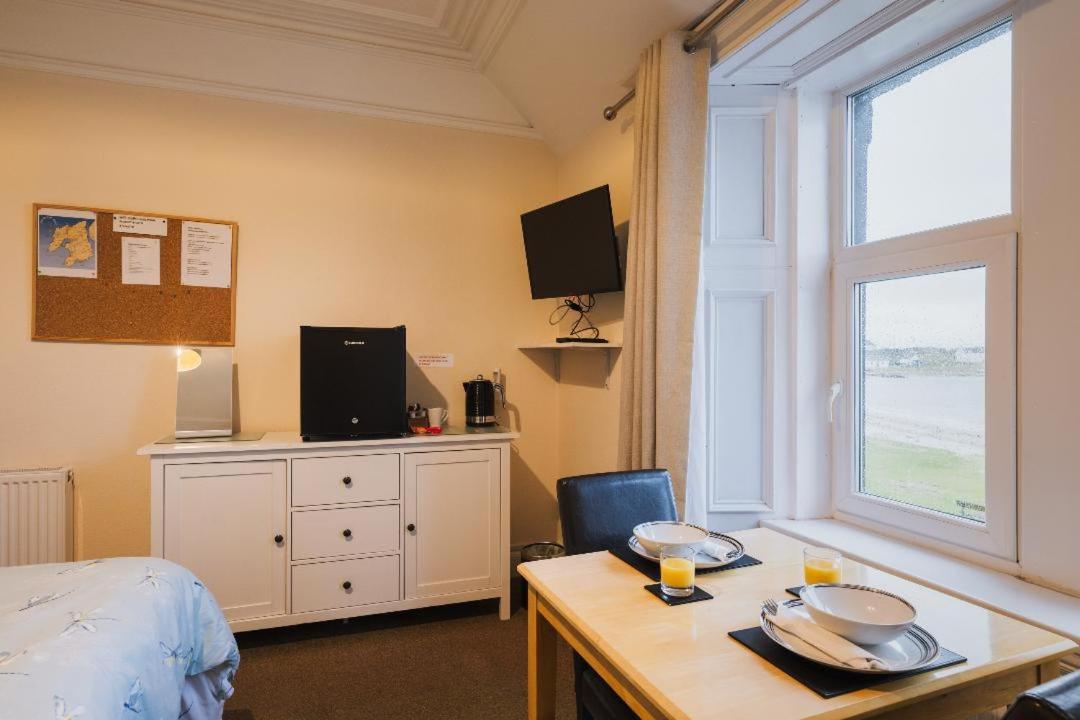 Eilidh'S Guest House พอร์ทเอลเลน ภายนอก รูปภาพ