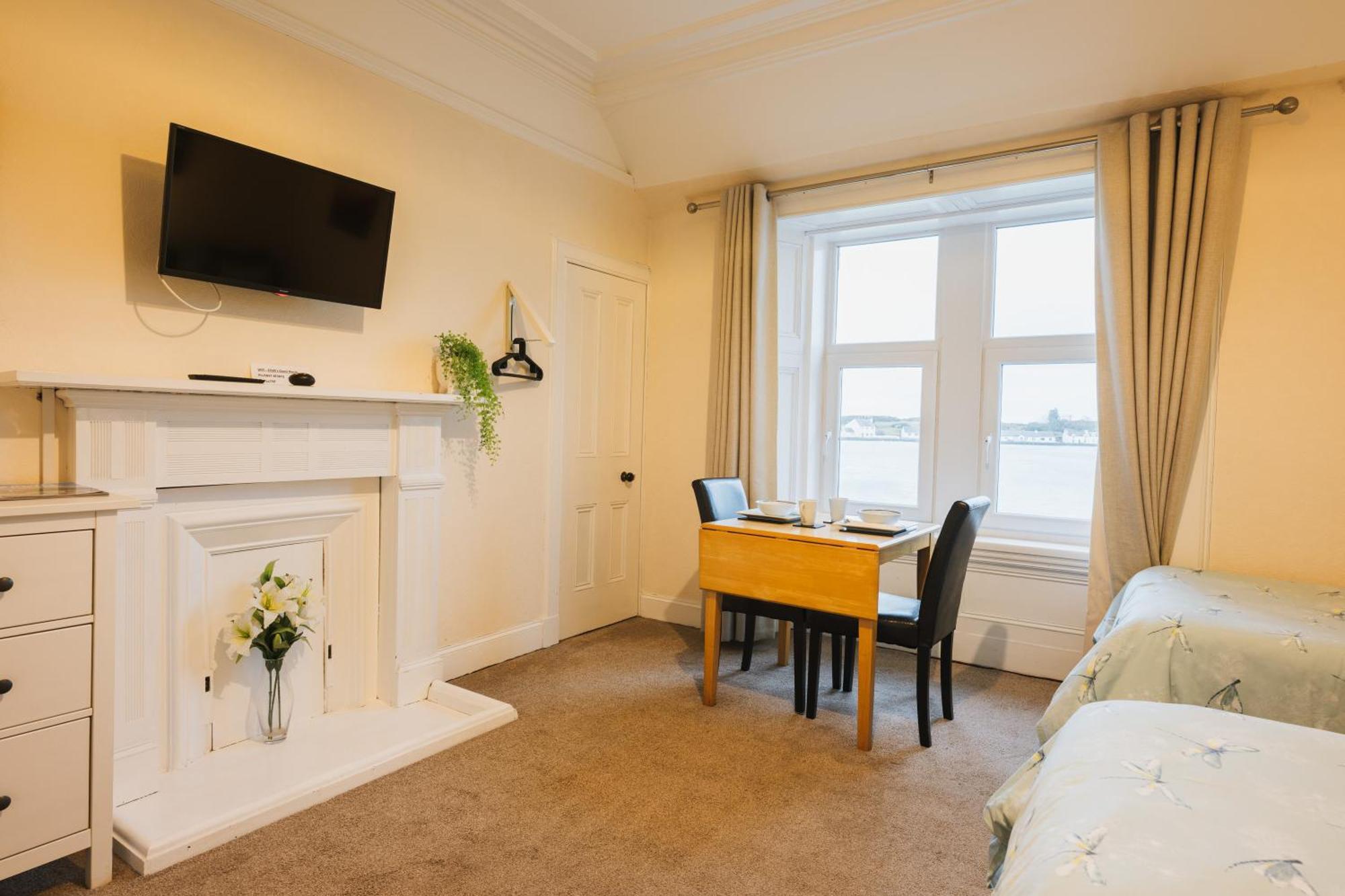 Eilidh'S Guest House พอร์ทเอลเลน ภายนอก รูปภาพ
